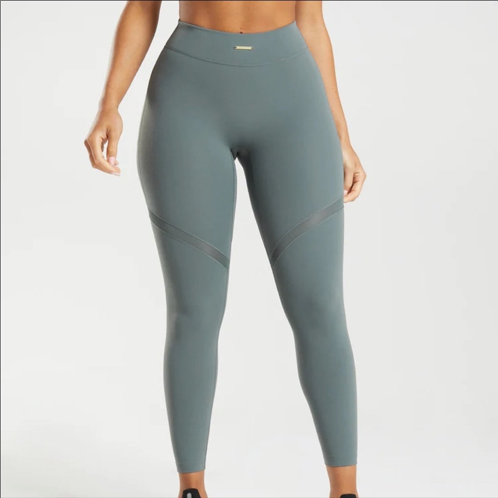 whitney simmons gymshark leggings